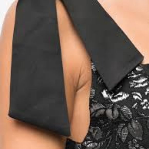 Alice + Olivia Maryann Metallic Jacquard Tie-Shoulder Minidress - Picture 10 of 11